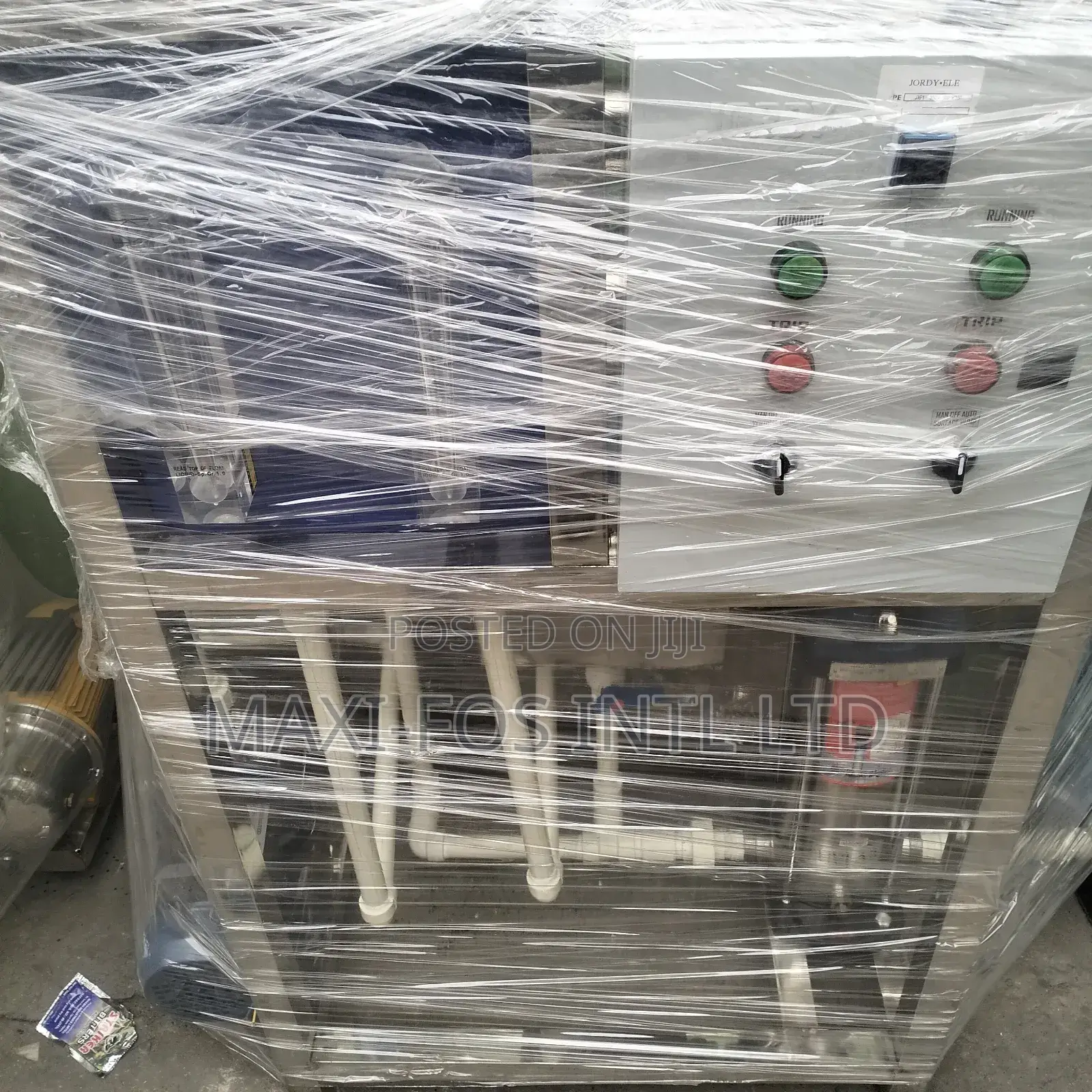 Reverse Osmosis Machine