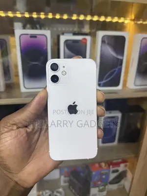 New Apple iPhone 12 mini 64 GB White