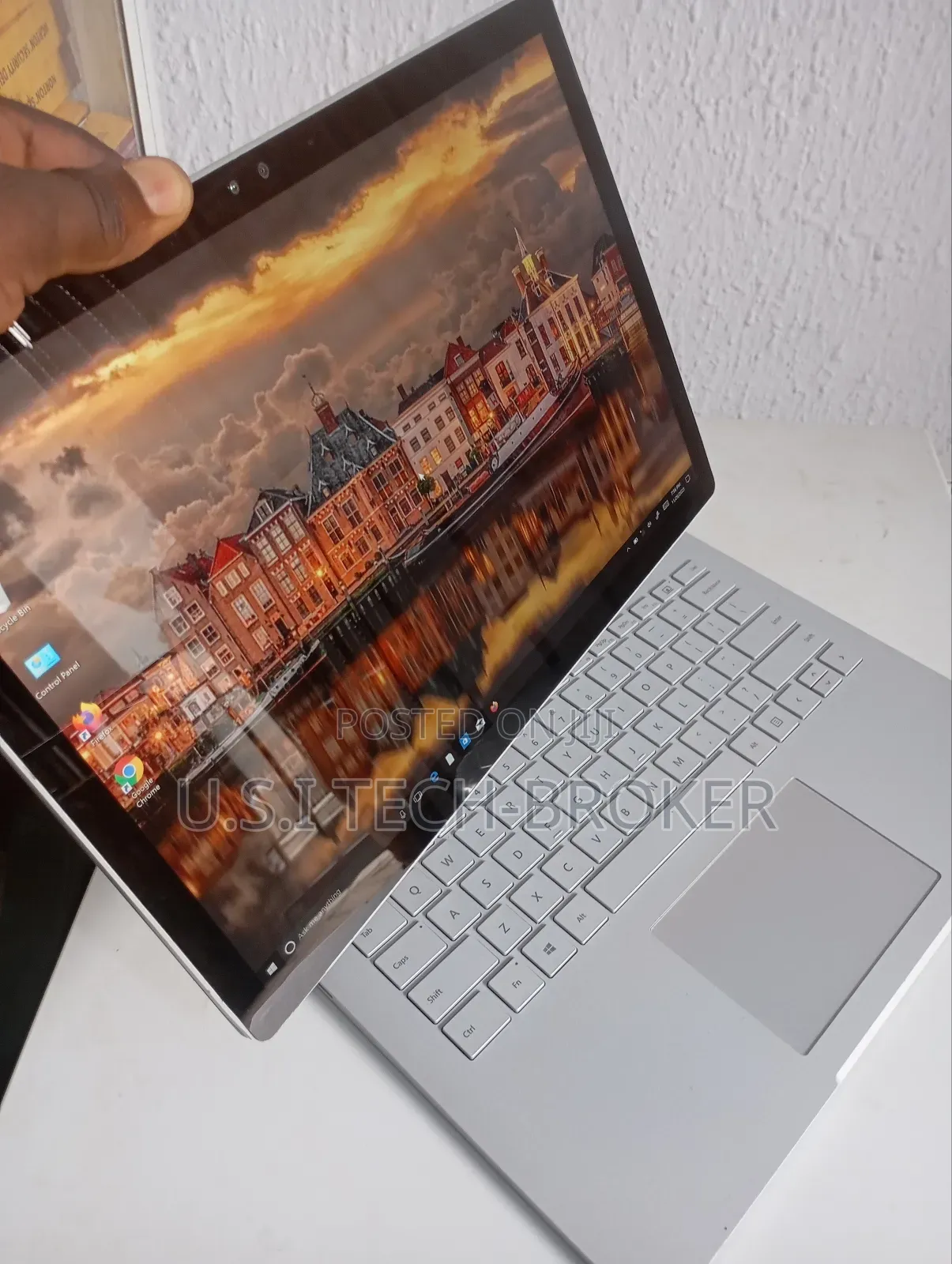 Laptop Microsoft Surface Book 8GB Intel Core I5 SSD 256GB