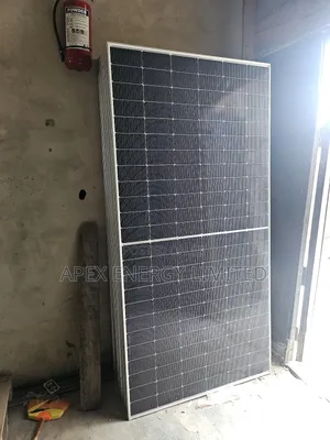 600watts Half-cut Solar Panel.