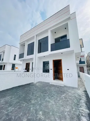 4bdrm Duplex in Ikota for sale