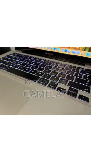 Laptop Apple MacBook 2012 8GB Intel Core I5 HDD 500GB