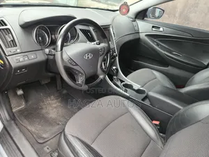 Hyundai Sonata SE 2.0T Sedan FWD (2.0L 4cyl 6A) 2012 Green