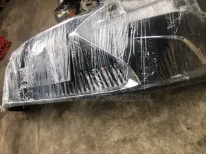 Upgrade Front Bumper for Lexus Es 350 2009 Model