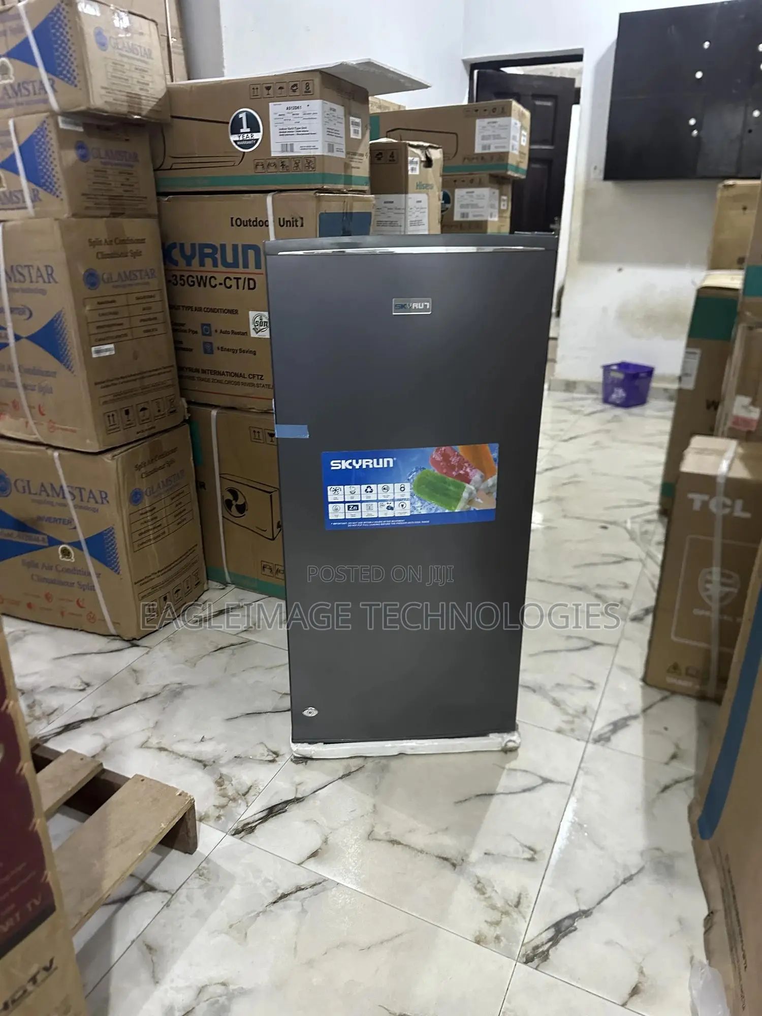 BCD-160hc Skyrun Refrigerator 160l Has Freezer Section