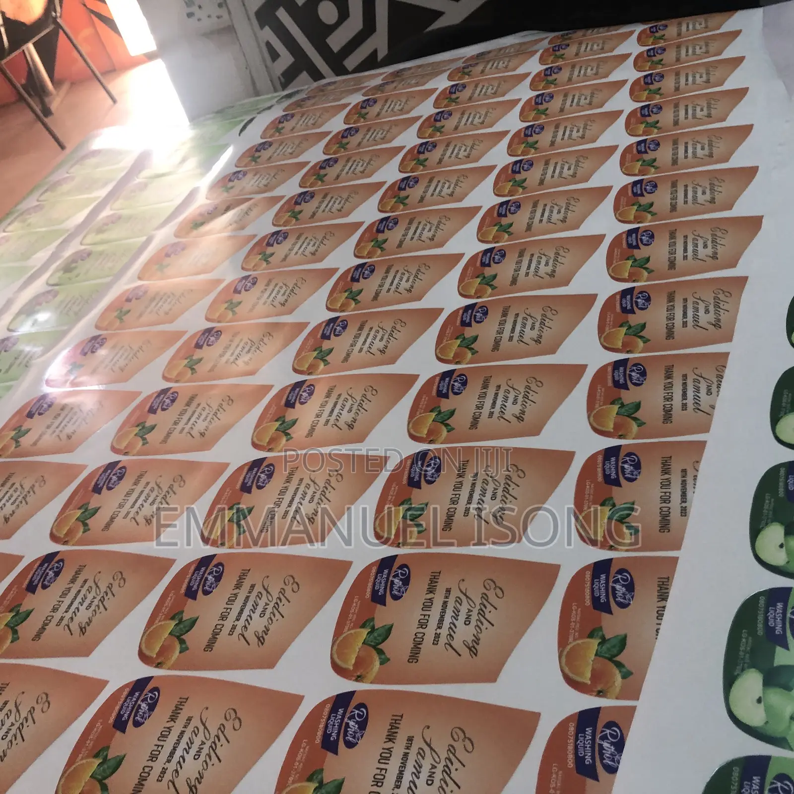Stickers Printing for Packaging (Print and Cut Available)