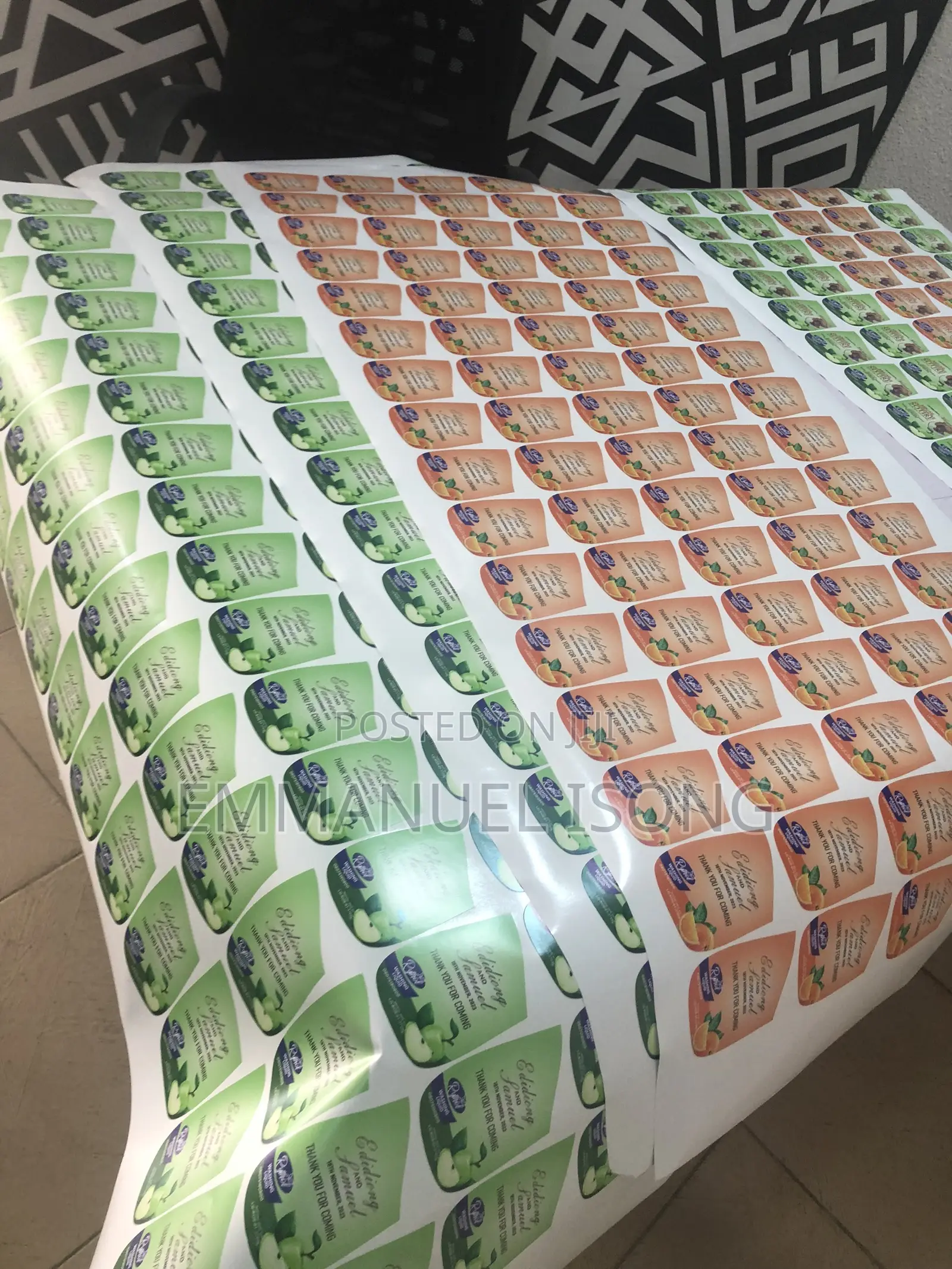 Stickers Printing for Packaging (Print and Cut Available)