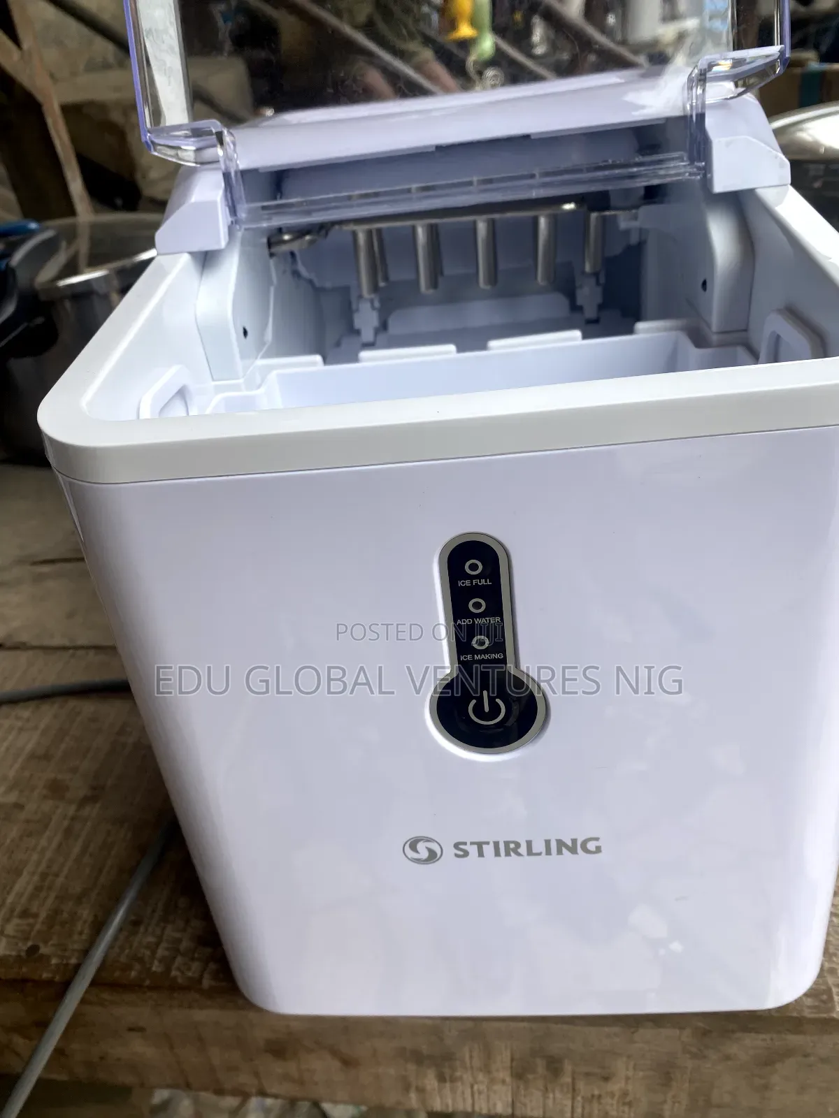 Stirling Ice Cube Machine,1.5litres 9 Hollow Ice Cubes Maker
