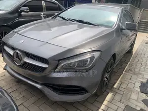 Photo - Mercedes-Benz CLA-Class CLA 250 Sedan 2014 Gray