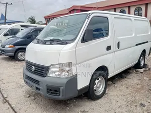 Nissan Caravan (Urvan) 2015 White