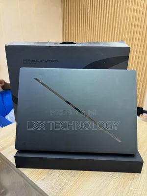 Laptop Asus ROG Zephyrus M16 GU603HR 16GB Intel Core Ultra 9 SSD 1T