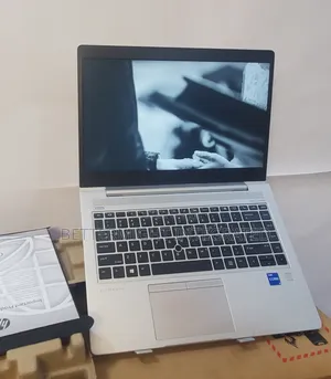 Photo - New Laptop HP ProBook 640 G2 8GB Intel Core I5 SSD 256GB