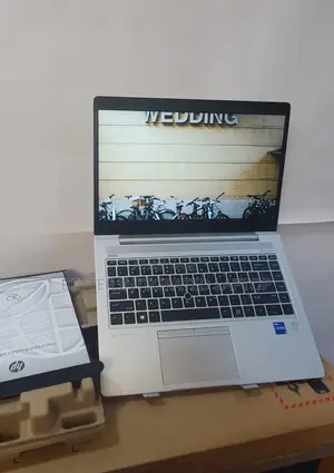 New Laptop HP ProBook 640 G2 8GB Intel Core i5 SSD 256GB
