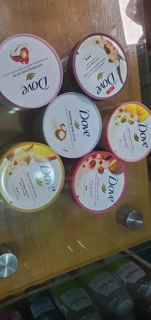 Photo - Dove Exfoliating Body Polish/Scrub