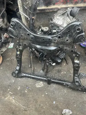 Tokunbo Toyota Highlander 020 Front Beam – Very Clean