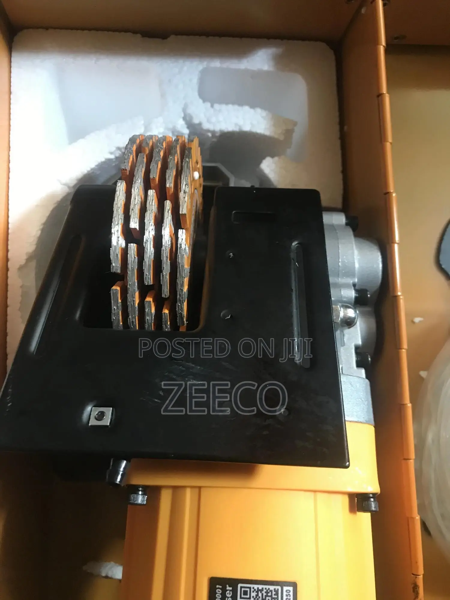 Ingco Wall Chaser 3000w
