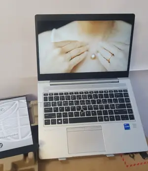 New Laptop HP ProBook 640 G2 8GB Intel Core i5 SSD 1T