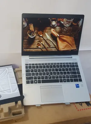 Photo - New Laptop HP ProBook 640 G2 12GB Intel Core I5 SSD 1T
