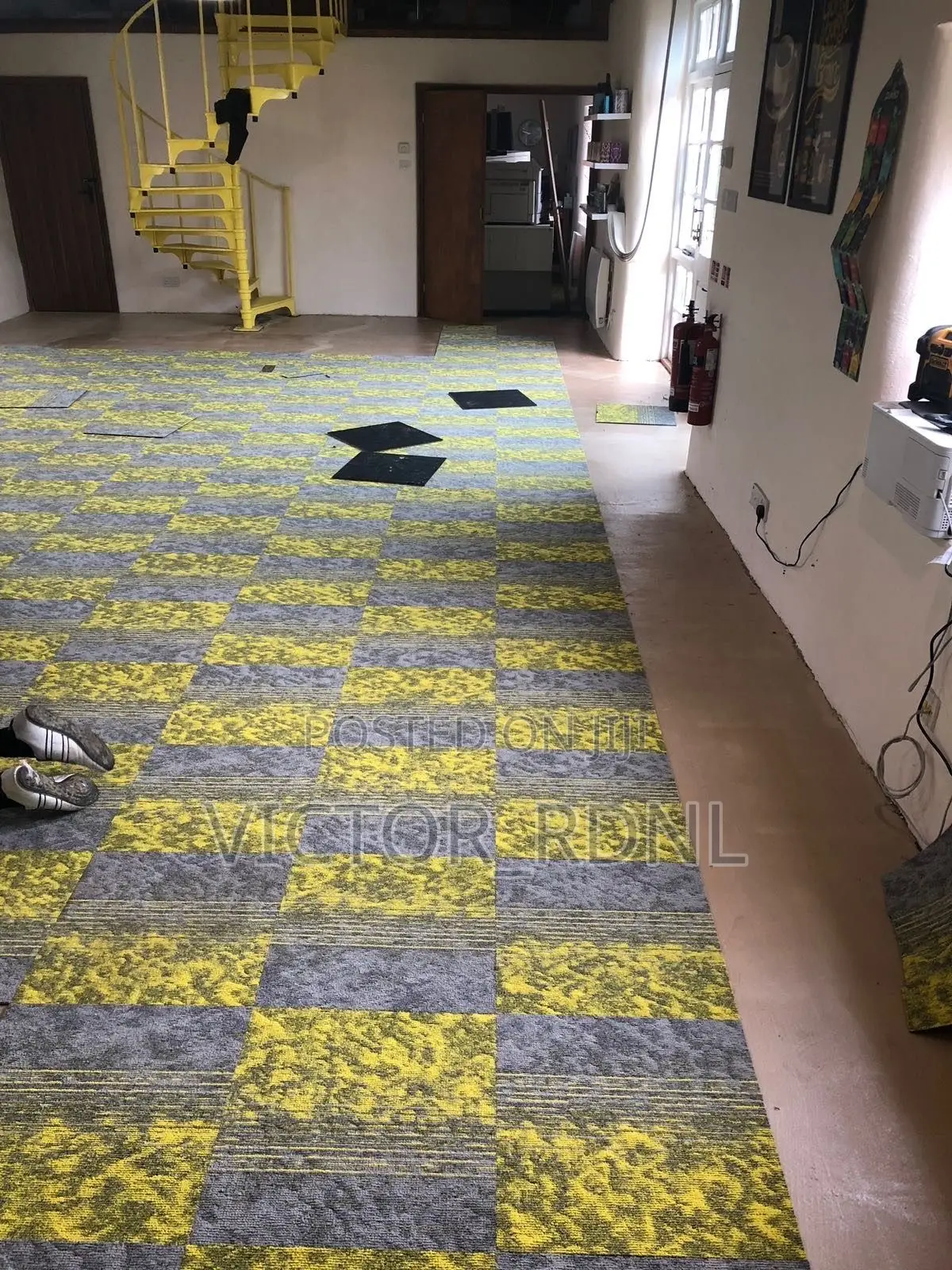 High Class Rug Carpet Tiles