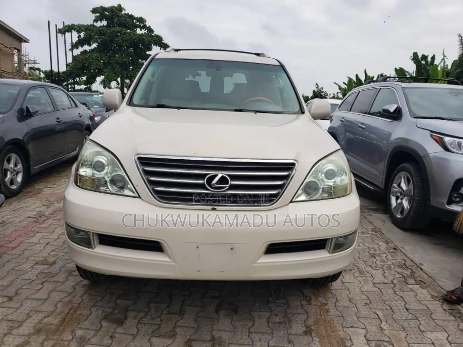 Lexus GX 470 Sport Utility 2005 Off white