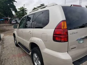 Lexus GX 470 Sport Utility 2005 Off white
