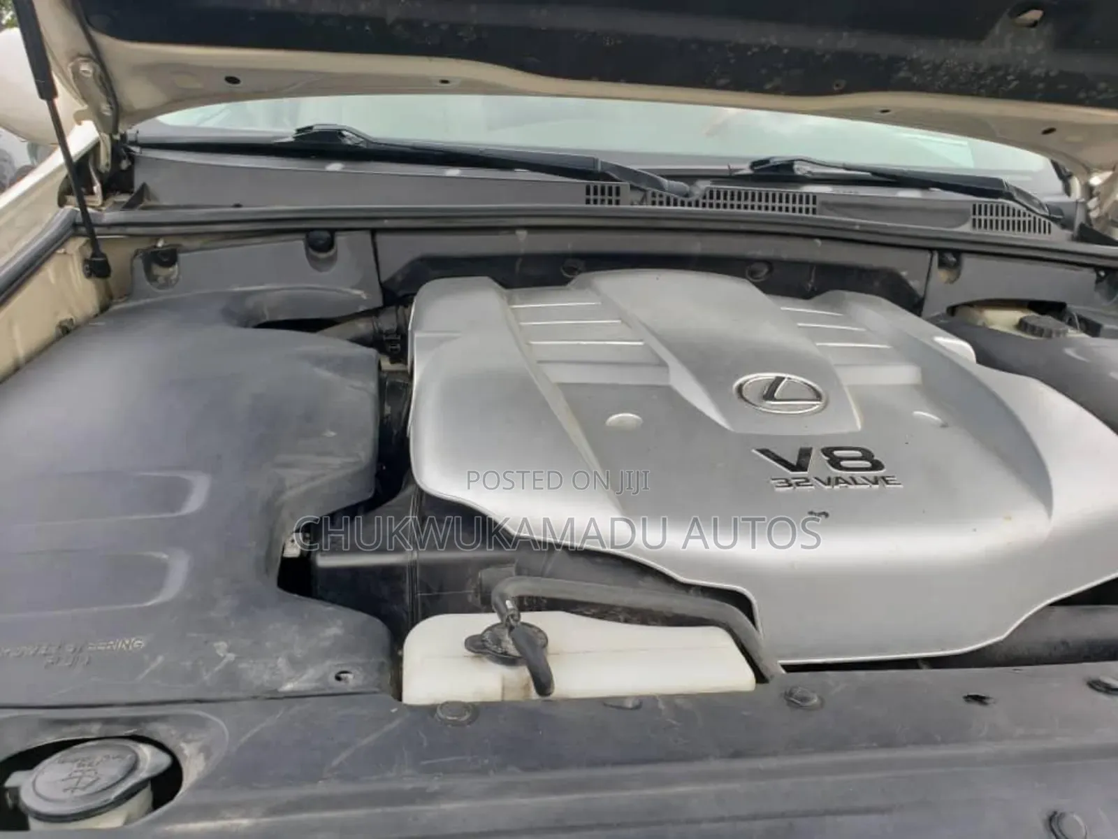 Lexus GX 470 Sport Utility 2005 Off white