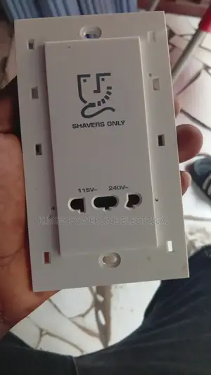 Original Shavers Only Socket Schneider 115-240 Volt