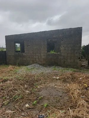 10bdrm Block Of Flats In Mayor Oreta Igbogbo, Ikorodu For Sale