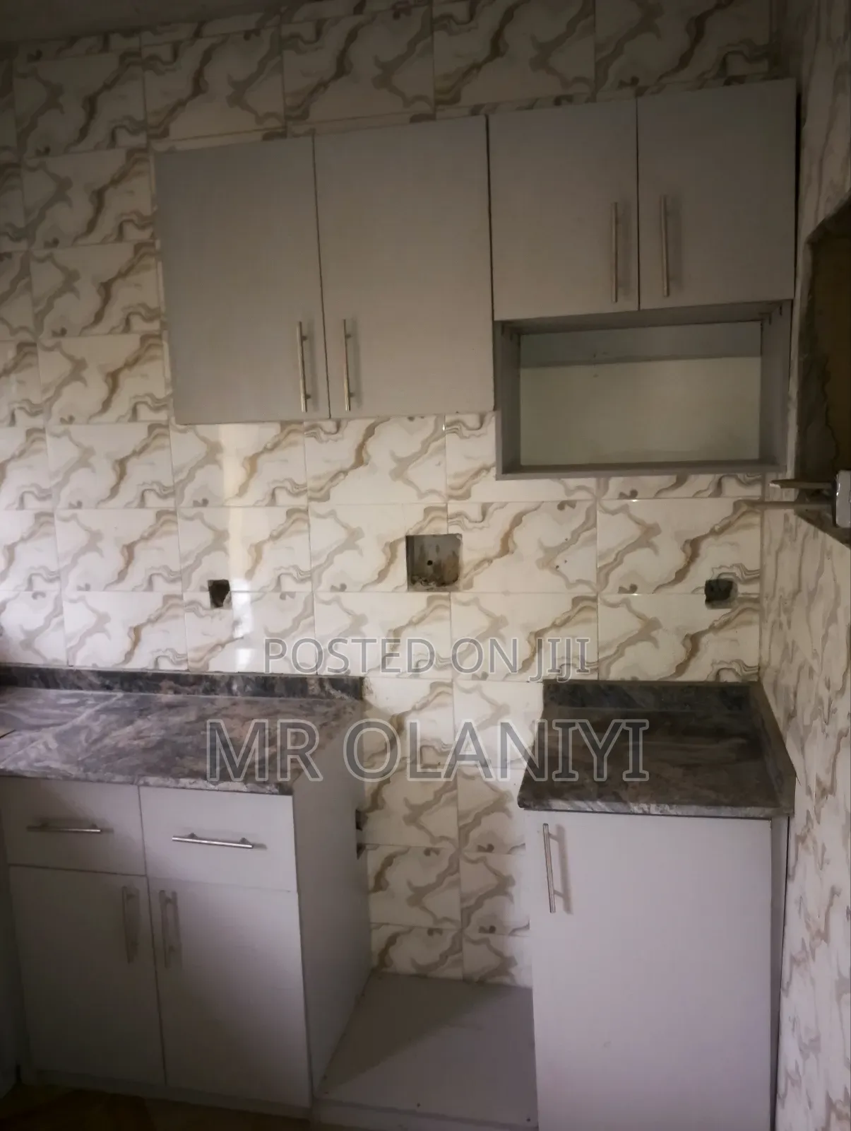 Kitchen Cabinet With Marble Top