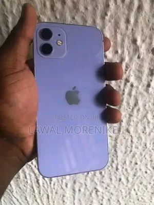 Repairs iPhones, Samsung, Infinix and All Kinds of Phones