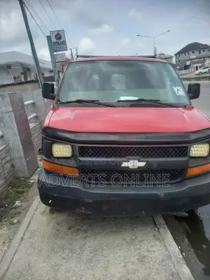 Chevrolet 3500 2008 Red