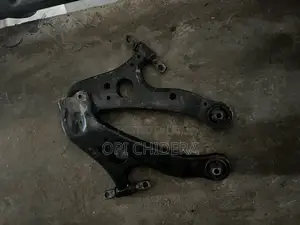 Low Arm for Toyota 2.7 – 2015 Model (Tokunbo)