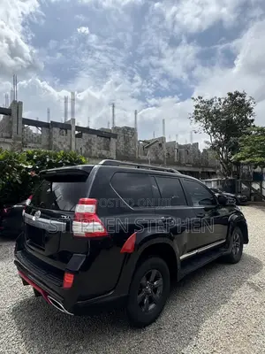 Toyota Land Cruiser Prado 2014 Black