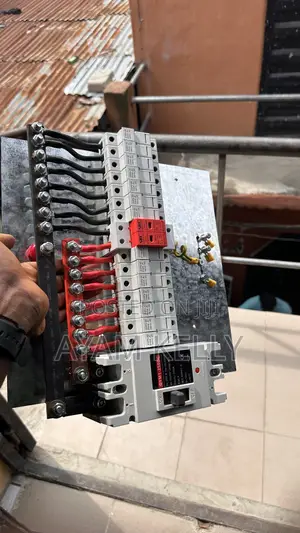 Solar Panels Pv Combiner Box 7strings(Ways)