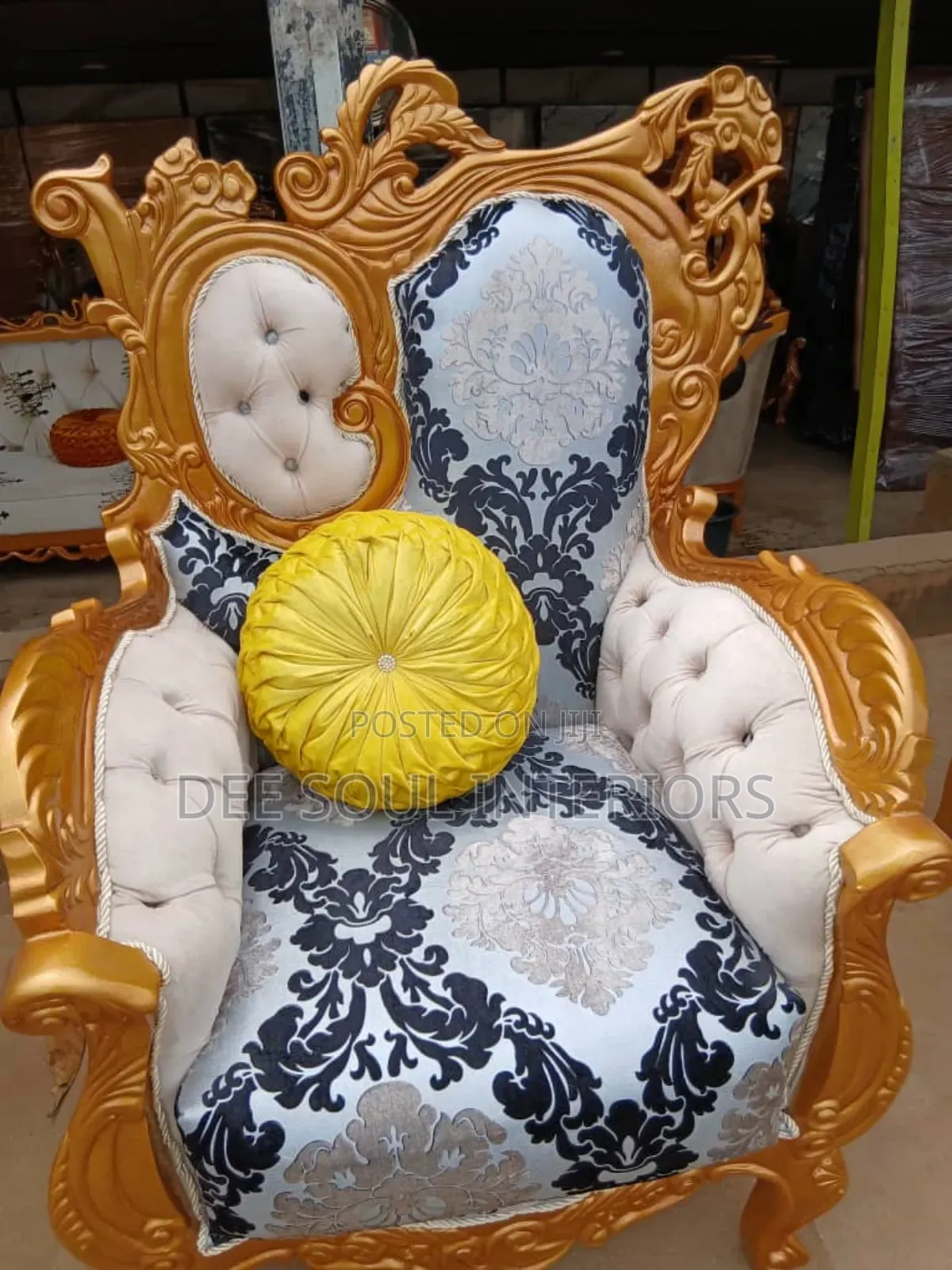 Royal Sofa Chairs