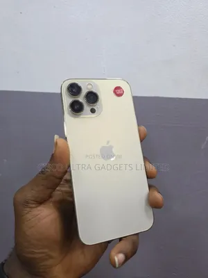 Photo - Apple iPhone 13 Pro Max 128 GB Gold