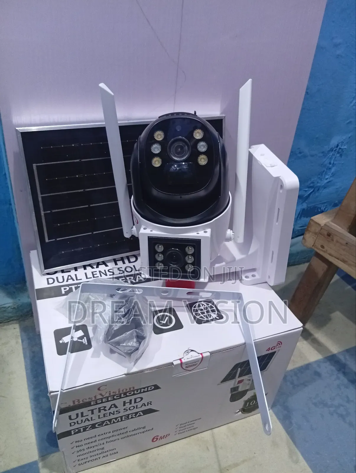 Essecoud Smart Powered Solar Camera