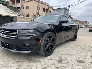 Dodge Charger SXT AWD 2016 Black