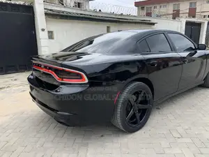 Dodge Charger SXT AWD 2016 Black