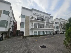 Furnished 3bdrm Apartment in Banana Island for sale