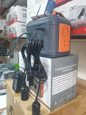 550watts Solar Generator With 150w Solar Panel and 4 Bulbs