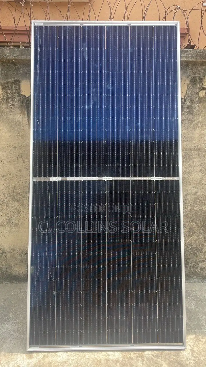 700w Jinko Solar Panel