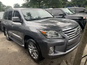 Lexus LX 570 AWD 2016 Gray