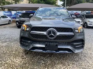 Mercedes-Benz GLE-Class 2020 Green