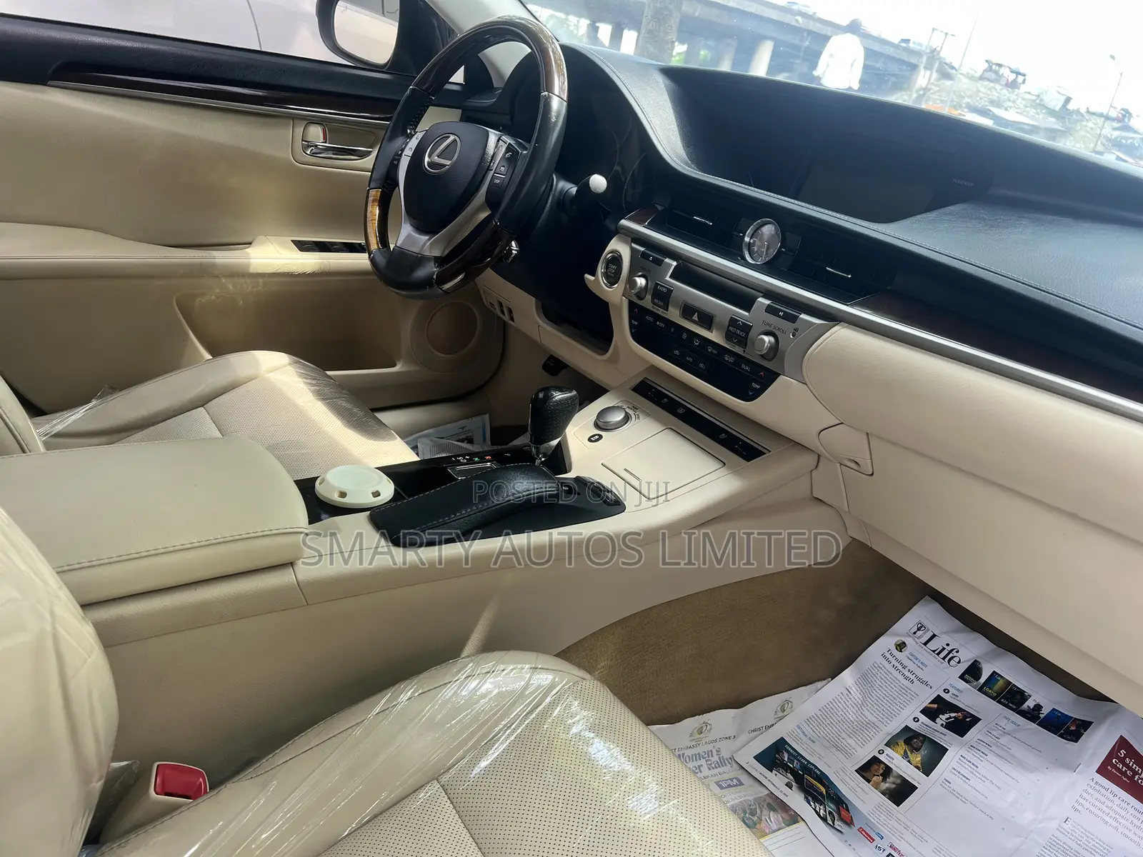 Lexus ES 2015 Brown