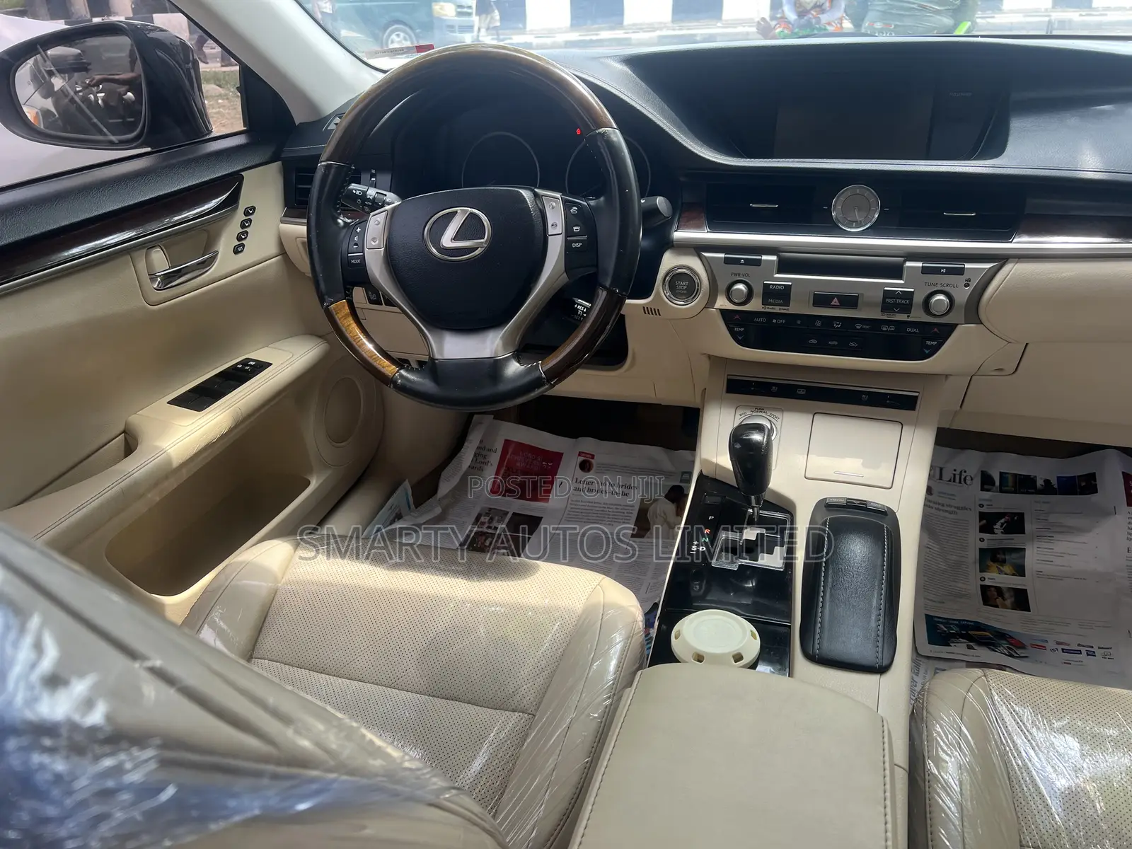 Lexus ES 2015 Brown