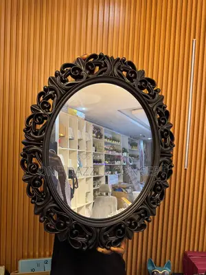 Aura Mirror