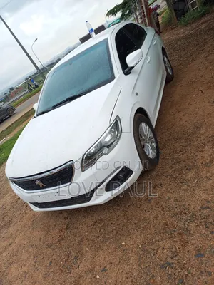Photo - Peugeot 301 2013 White