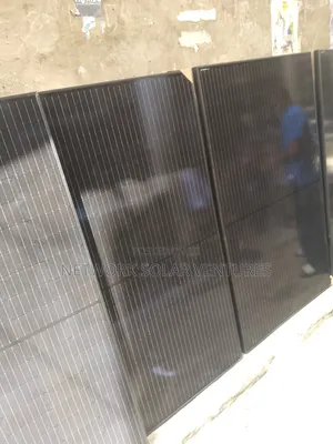 550watts Jinko Solar Panel