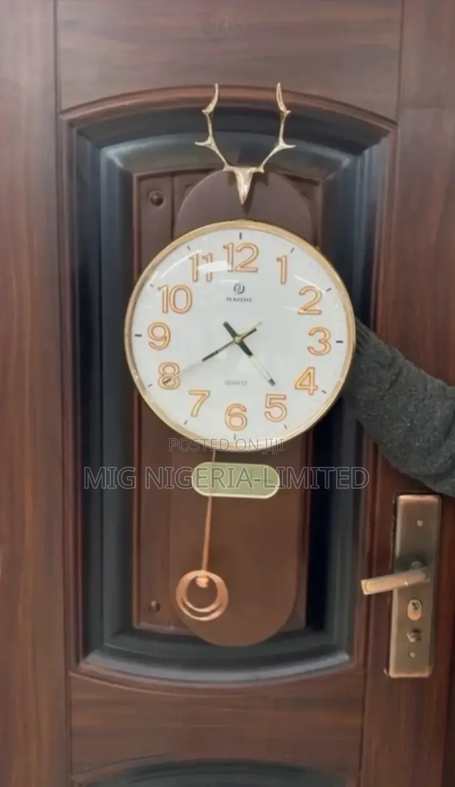 Wall Anchors Pendulum New Design Modern Clock